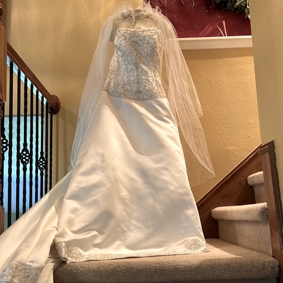 Mori Lee by Madeline Gardner - Picture 8 of 10